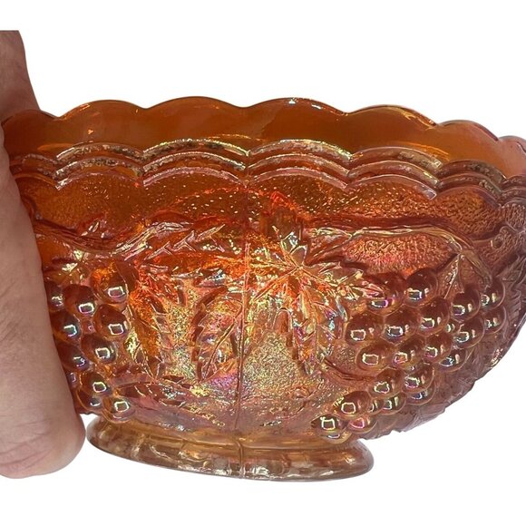 Antique Fenton Marigold Iridescent Carnival Glass Bowl With Grape & Leaf Design - Picture 6 of 12
